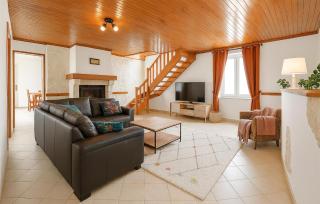 Three Bedroom Lovely Home In Joganville - 8