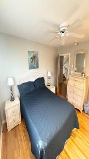 5 Brs, Hot Tub Roof Top, 2Nd Off The Ocean - 4