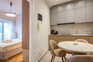 Koukaki's Little Palace - 5