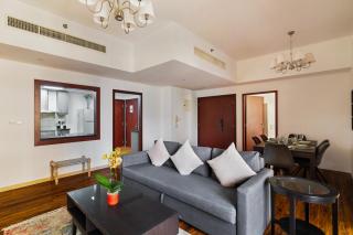 Prime Spacious 5Bedroom plus Maidroom on JBR Beach near Metro ,Walk to The Mall, Dining & Entertainment - By Sunkissed Holiday Homes - 2