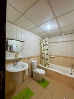 Beachside Room in Muscat - 3