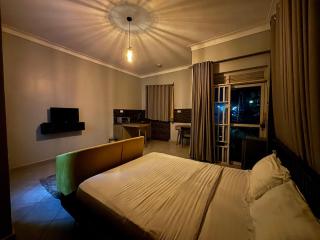 Bunga Studio Apartment King Ceasor University - 6