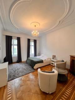 REMA Apartments 10702 - 4