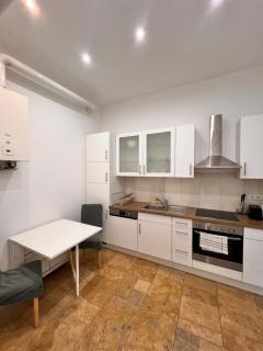 REMA Apartments 10702 - 5