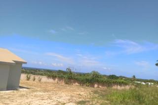 Beach-view 2 Bed Apartment Sleeps 4 - Free parking - 7