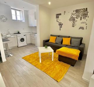 Typical Lisbon center - 6