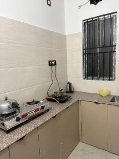 Grazioso Home Stay - 8