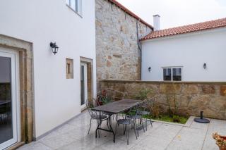 Rustic & Modern Stone House by Host Wise - 8