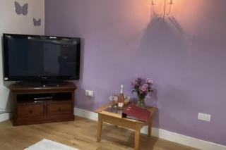 Little Owls Nest - 2 Bed - Pet Friendly w Field - 8