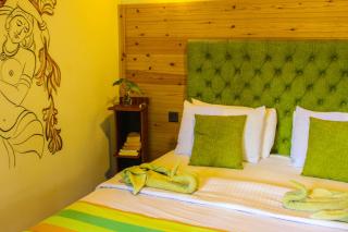 Ella Mc Queen Homestay - 7