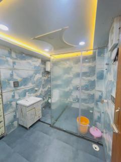 Radhika 1 BHK Home Stay Apartment - 6