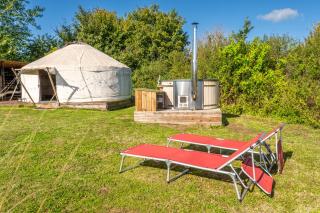 Luxury glamping in Constable Country - Valley View Yurt - 1