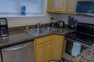 Ground Floor Apartment with Pool Walk to Beach - 1