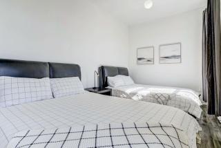 Chez Mont Royal Apartments! - 8