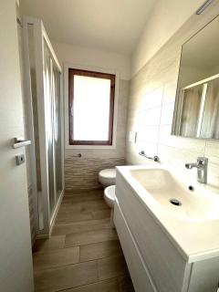 Bright two-storey flat - 3