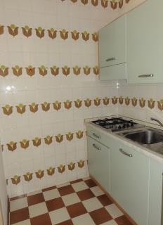 Lovely two-storey flat - 8