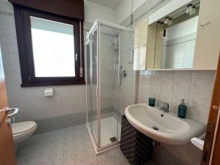 Bright apartment near the beach - 6