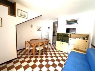 Nice two-storey flat - 8