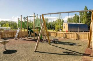 Billing Aquadrome Holiday Park Fishing Lakes Gold Caravan - 2