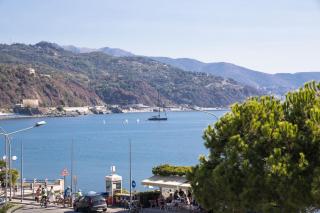 Residence Via Di Francia - 8