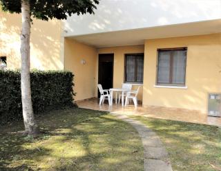 Great flat in a villa with pool - 0