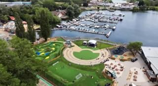 Billing Aquadrome Holiday Park Fishing Lakes Gold Caravan - 4