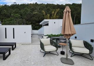 C157 Studio duplex com vista da praia de Canajurê - 6