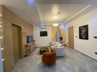 DLA Lux Studio in Ikota, Lagos - 2