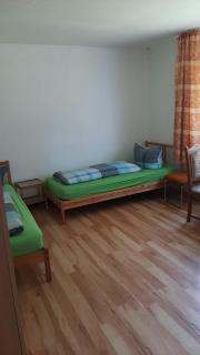 Möblierte Zimmer mit Gemeinschaftsküchen und Wohnungen in Thüringen Wald - 8