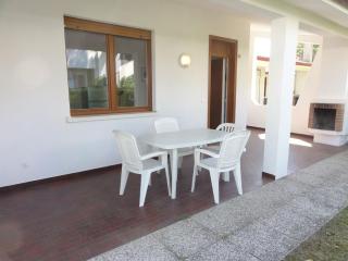 Terraced villa with garden and pools - 6