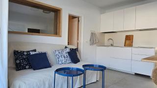 Caleta de Famara Primera linea con balcon - 2