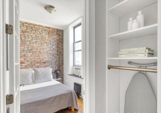 Midtown West Furnished Apartment 3BR - 1