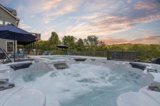 Van Kirk Cove - 6 BDR Stunner - 5