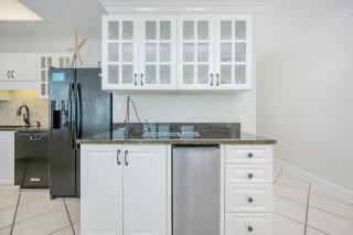 Phoenix VII 71501 condo - 3