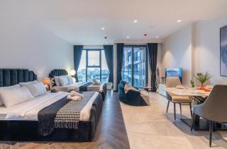 Lancaster Legacy Saigon Ward, Central Studio - City View - 3