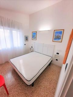 Comfy villa with garden - 1