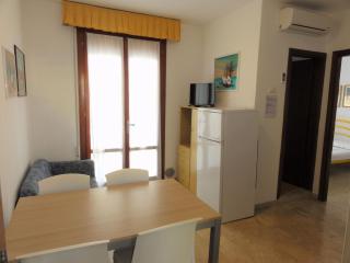 Beachfront apartment with terrace - 3