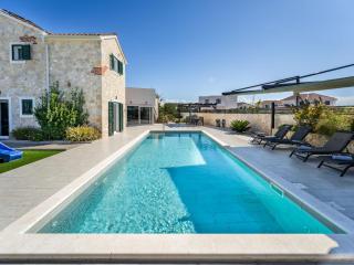 Villa Carmen by Interhome - 0