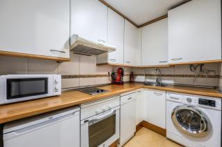 Madrid Stay with Paddle, Gym, Pool, Parking - 8