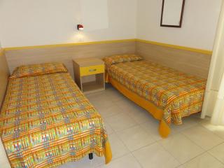 Bibione apartment with side sea view - 5