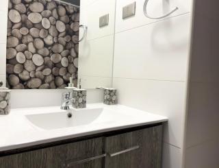 Departamento comodo , Dos habitaciones , cercano al metro Quinta normal - 4