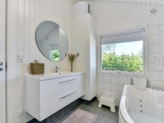 Holiday Home Gustina - 1-2km from the sea by Interhome - 1