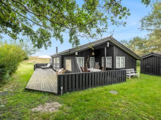 Holiday Home Danko - 1-5km from the sea by Interhome - 6