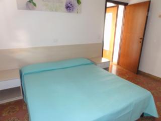 Bright flat close to the sea - 4