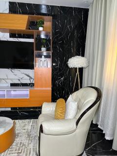 Azure Villa Suites Apart Hotel - 8