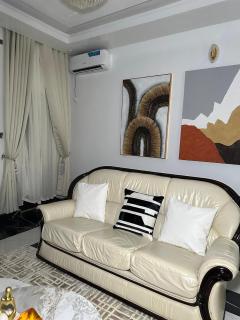 Azure Villa Suites Apart Hotel - 4