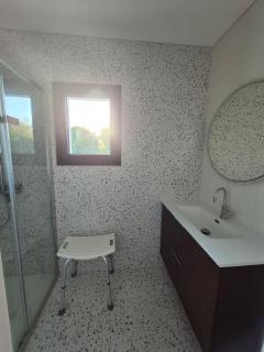 Chambre avec salle de bain privée - 9