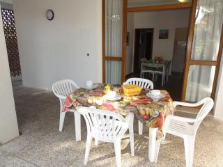 Semi-detached villa in a quiet area - 2