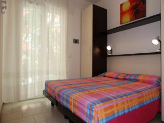 Comfy apartment near the beach - 9