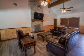 Barefoot Hideaway - 4